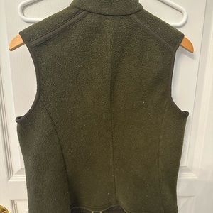 Women’s Patagonia Synchilla Fuzzy Zip Up Vest size Large